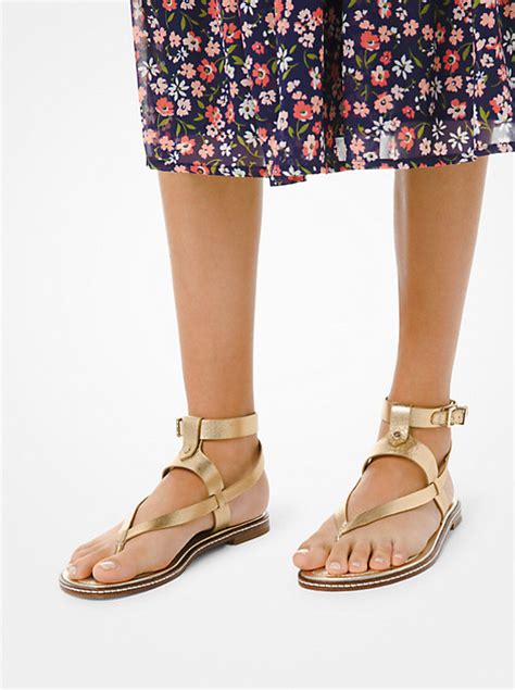 michael kors sandalen pearson|Pearson Metallic Leather Sandal .